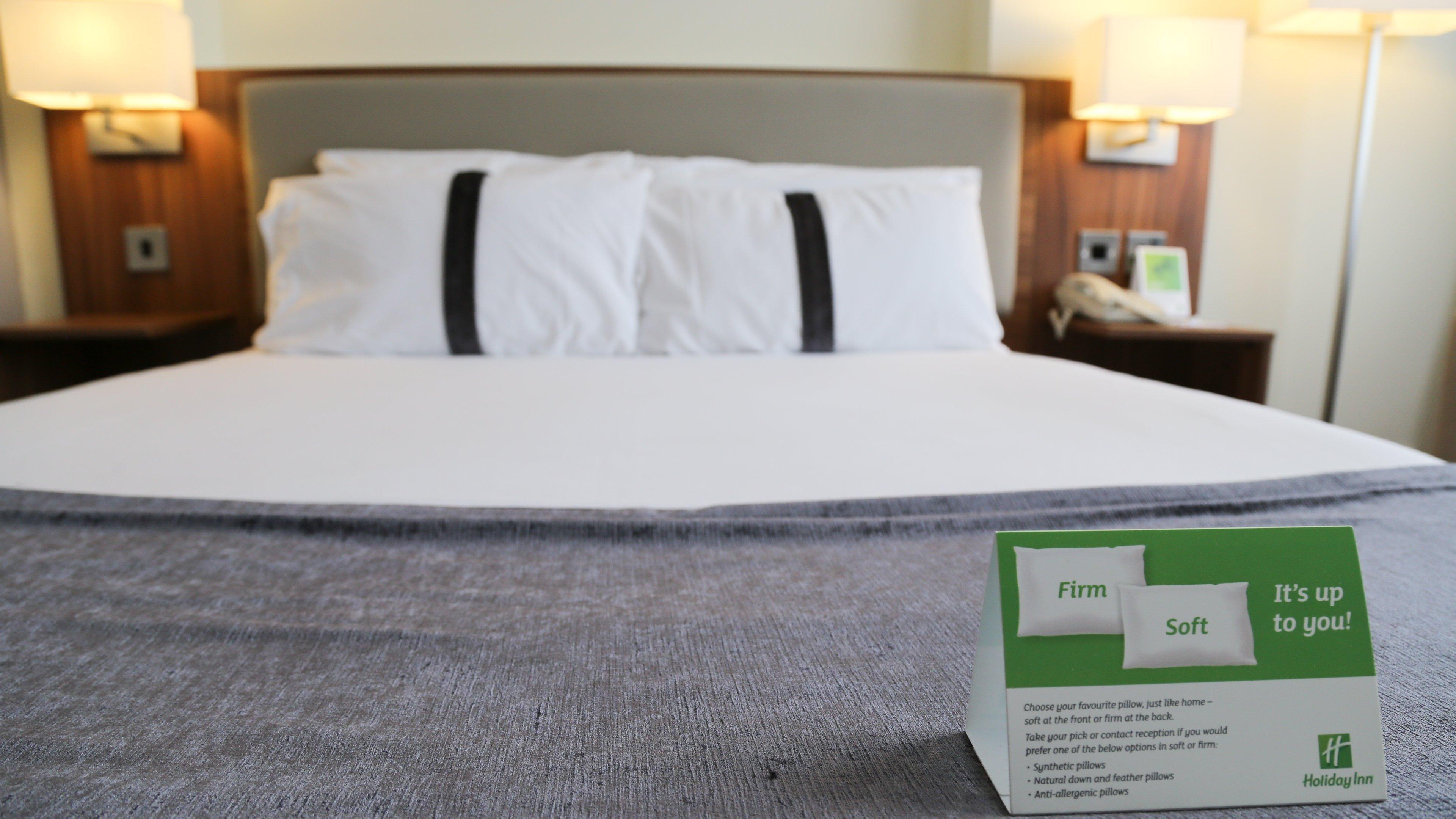 Holiday Inn Runcorn M56 Junction 12 By Ihg Екстериор снимка